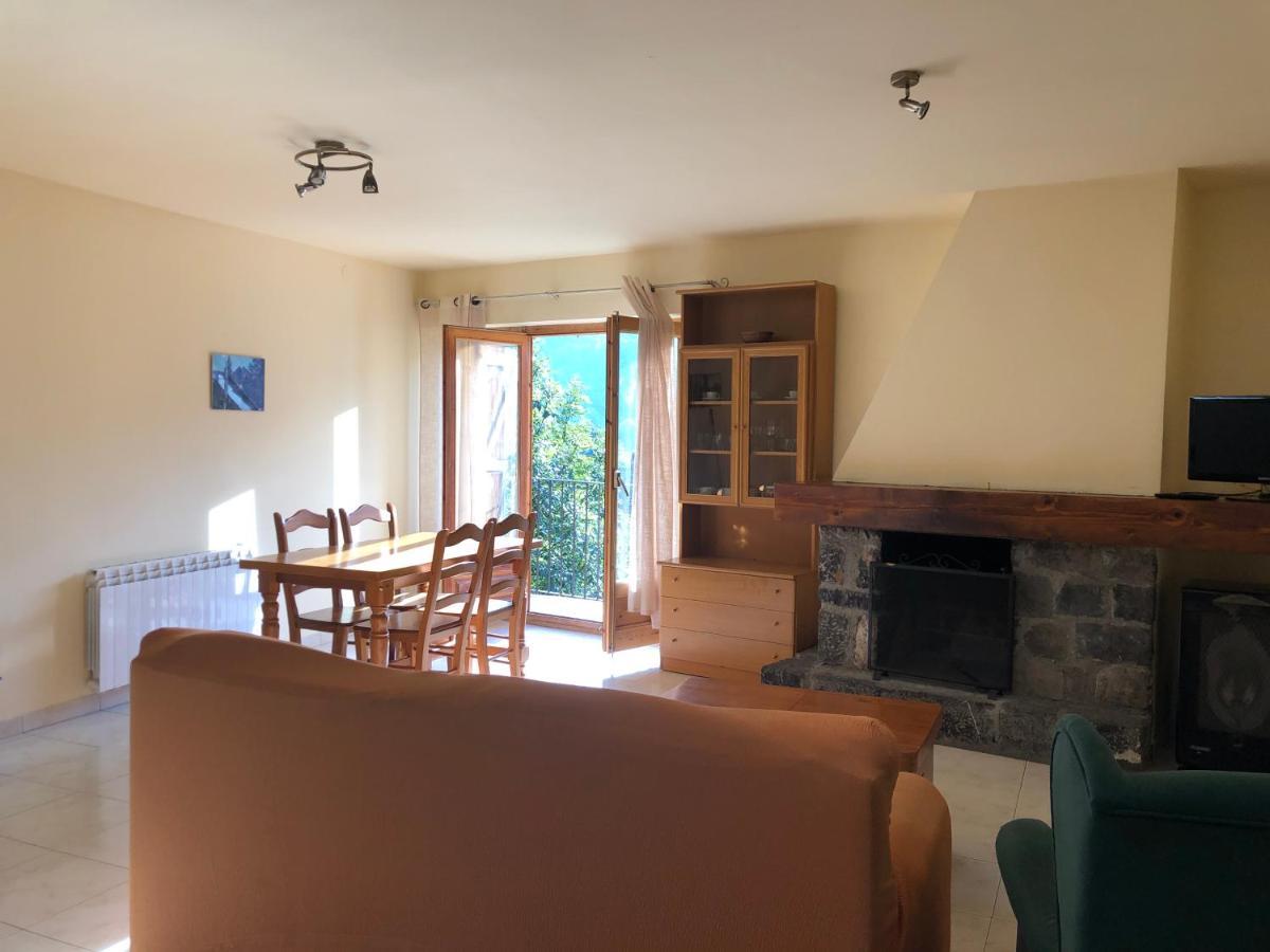 Apartaments El Tarter Erill la Vall Eksteriør billede